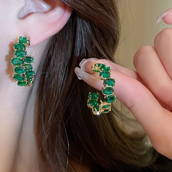 💚 New Emerald Green Crystal Hoop Earrings Gold Statement Huggie Hoops
